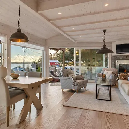 펜션 3 Bedroom Cozy In *