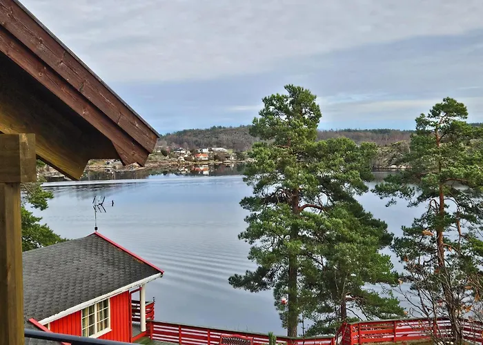 3 Bedroom Cozy In Feriehus