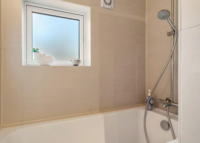 3 Bedroom Cozy In Sandefjord