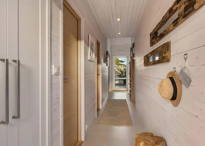 3 Bedroom Cozy In Feriehus Sandefjord