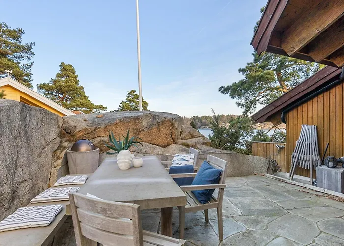 3 Bedroom Cozy In Feriehus Sandefjord